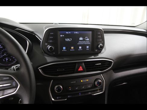 Used 2020 Hyundai Santa Fe SE AWD/4WD image 9