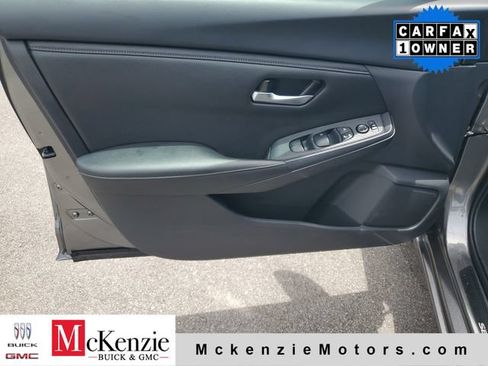 Used 2024 Nissan Sentra SV FWD image 8