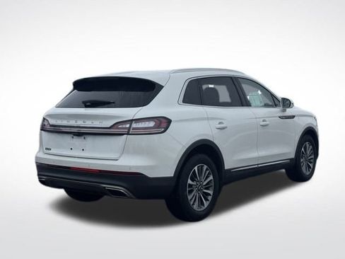 Certified 2022 Lincoln Nautilus AWD w/ Premium Package image 6