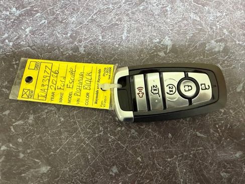 New 2026 Ford Escape Platinum w/ Class II Trailer Tow Package image 41