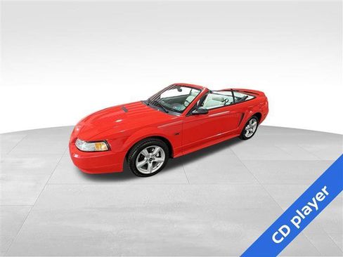 Used 2000 Ford Mustang GT RWD image 2