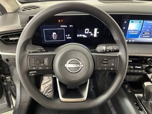 New 2026 Nissan Kicks SV w/ Cold Weather Package FWD image 21
