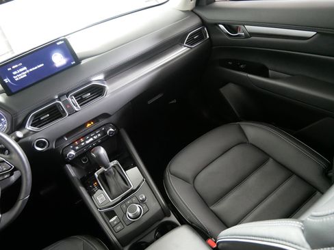 Used 2024 MAZDA CX-5 AWD 2.5 S w/ Preferred Package image 11