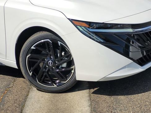 New 2026 Nissan Sentra SR image 3