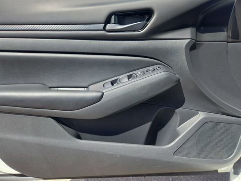 Certified 2025 Nissan Altima 2.5 S FWD image 26