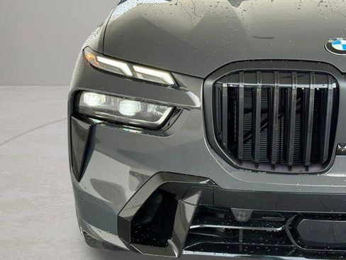 Used 2026 BMW X7 xDrive40i w/ M Sport Package AWD/4WD image 10