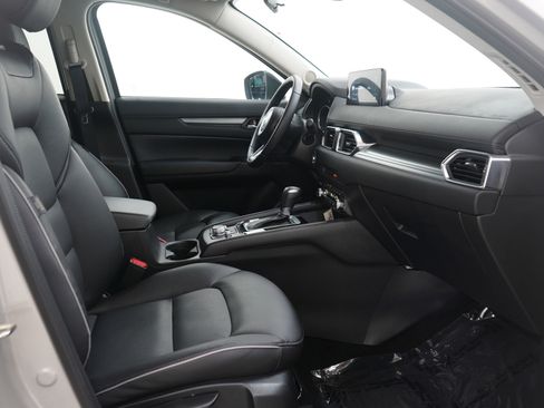 Certified 2025 MAZDA CX-5 AWD 2.5 S w/ Select Package image 12
