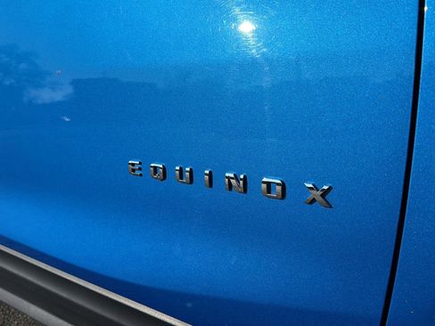 Used 2024 Chevrolet Equinox LT image 3