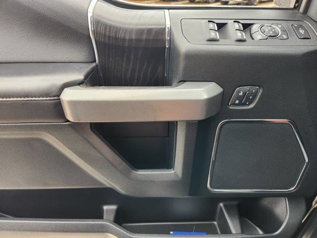 Used 2018 Ford F450 Platinum w/ Platinum Ultimate Package AWD/4WD image 22