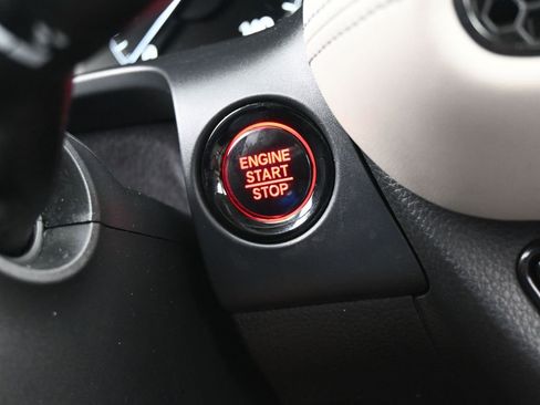 Used 2023 Honda HR-V EX-L image 34