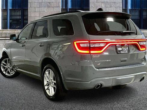 Used 2024 Dodge Durango GT image 10