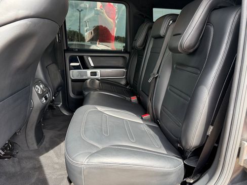 Used 2020 Mercedes-Benz G 550 w/ Exclusive Interior Package image 21