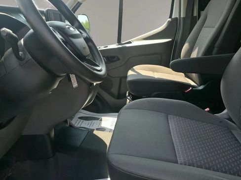 Used 2023 Ford Transit 250 Medium Roof AWD w/ Load Area Protection Package image 5