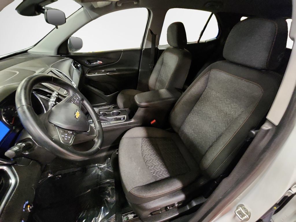 Used 2024 Chevrolet Equinox LT w/ LPO, Floor Liner Package AWD/4WD image 14