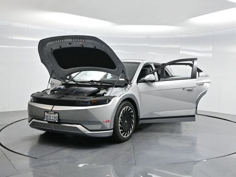 Used 2024 Hyundai Ioniq 5 Limited image 54