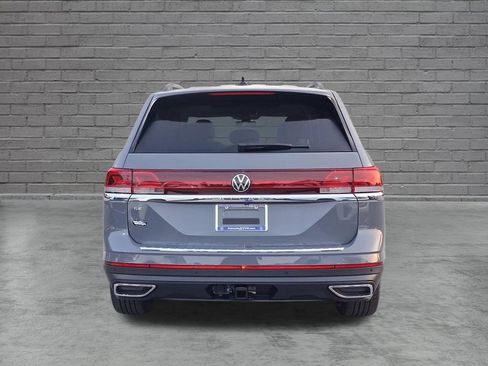 New 2026 Volkswagen Atlas SE FWD image 4