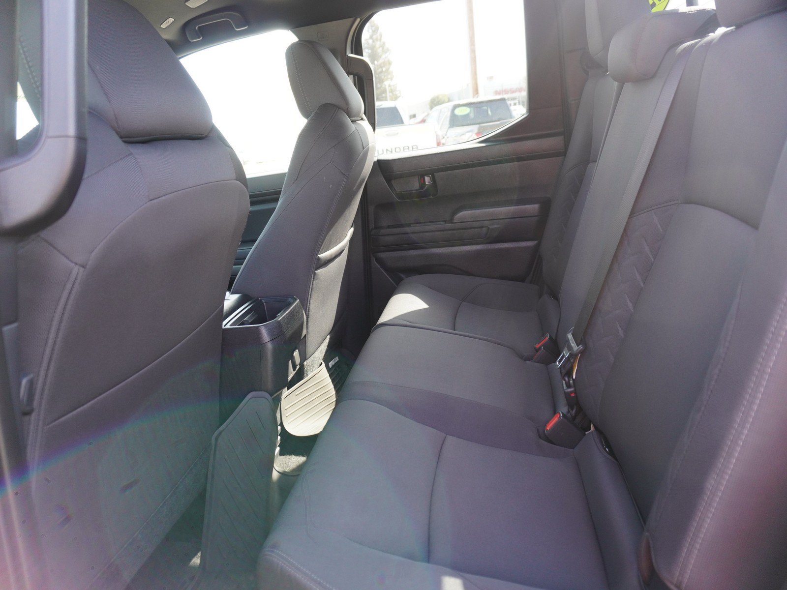 Used 2025 Toyota Tacoma SR5 AWD/4WD image 15