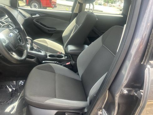 Used 2012 Ford Focus SE FWD image 14