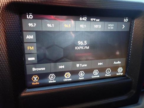 Used 2021 Jeep Gladiator Rubicon w/ Cold Weather Group AWD/4WD image 20