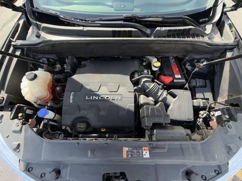 Used 2017 Lincoln MKX Reserve w/ Lincoln MKX Climate Package image 18