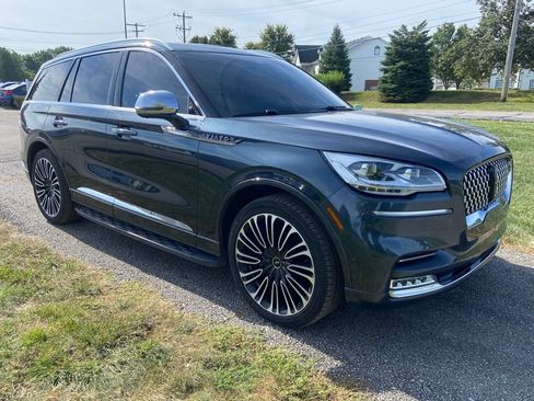 Used 2022 Lincoln Aviator Black Label AWD/4WD image 7