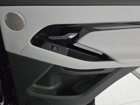 New 2026 Land Rover Range Rover Evoque Dynamic SE image 21