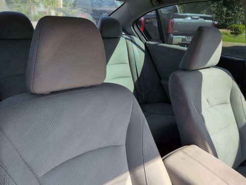 Used 2017 Honda Accord EX image 7