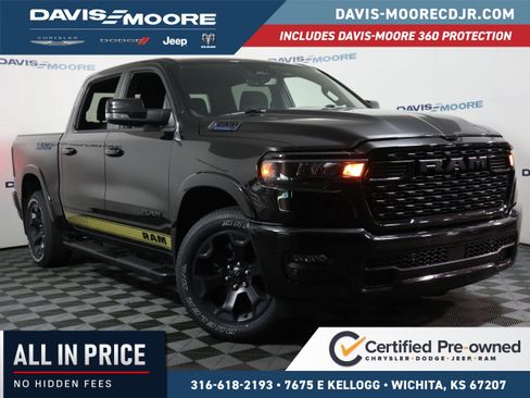 Used 2025 RAM 1500 Big Horn AWD/4WD image 1