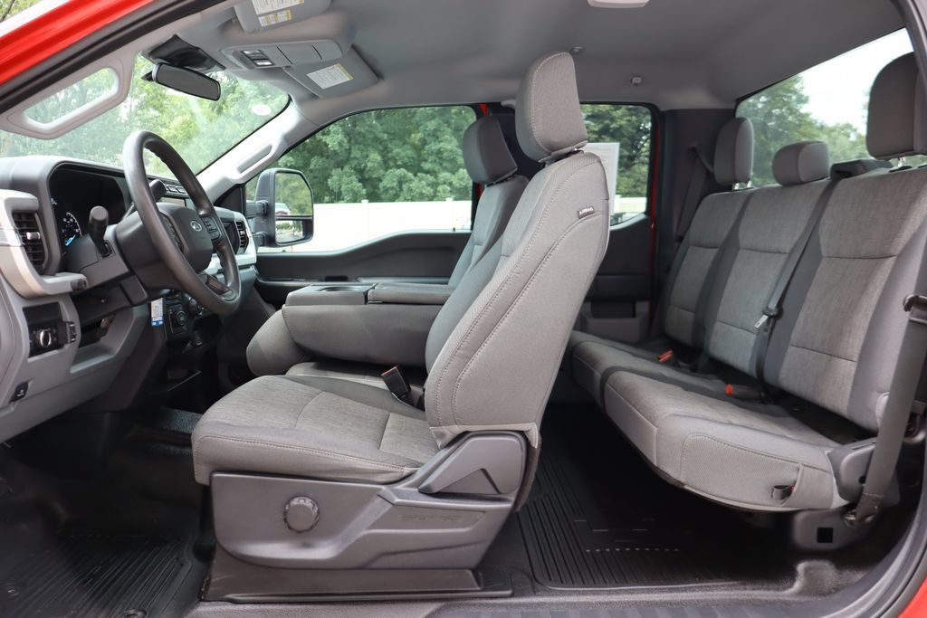 Used 2023 Ford F350 XL w/ 360-Degree Camera Package AWD/4WD image 22