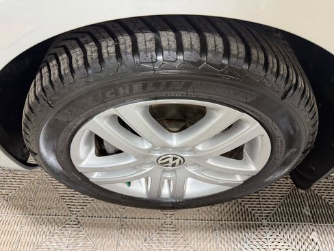 Used 2012 Volkswagen Jetta TDI FWD image 26