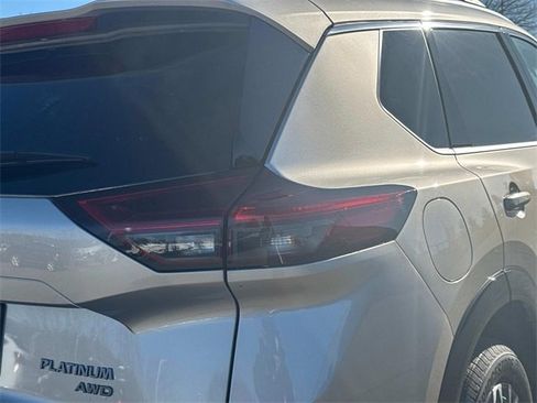 New 2026 Nissan Rogue Platinum w/ Platinum Premium Package image 12