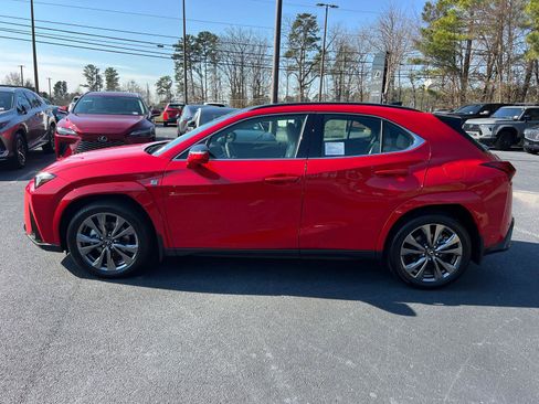 New 2025 Lexus UX 300h FWD image 9