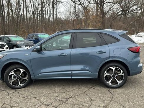 Used 2024 Ford Escape ST-Line Elite w/ Premium Technology Package image 6