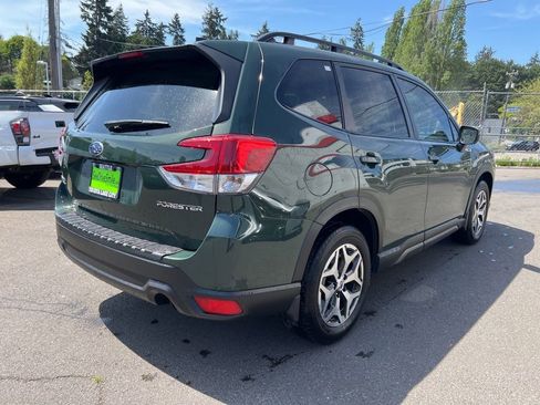 Used 2023 Subaru Forester Premium AWD/4WD image 4