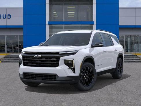 New 2026 Chevrolet Traverse LT image 6