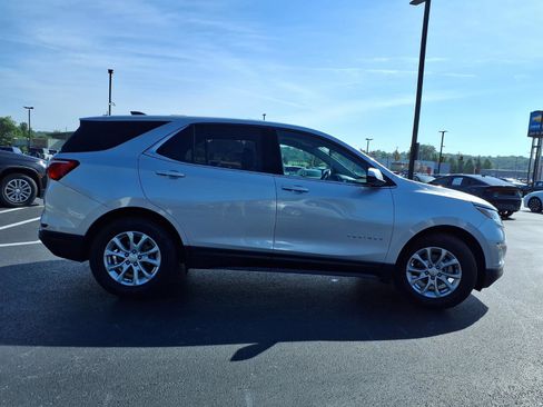 Used 2018 Chevrolet Equinox LT FWD image 32