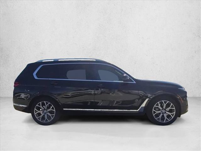 Used 2024 BMW X7 xDrive40i AWD/4WD image 4