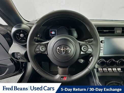 Used 2025 Toyota GR86 Premium w/ Performance Package RWD image 27