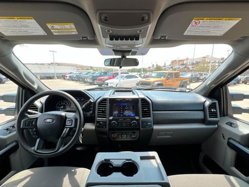 Used 2021 Ford F250 XL w/ STX Appearance Package AWD/4WD image 10