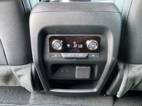 New 2026 Chevrolet Traverse High Country w/ LPO, Floor Liner Package image 32