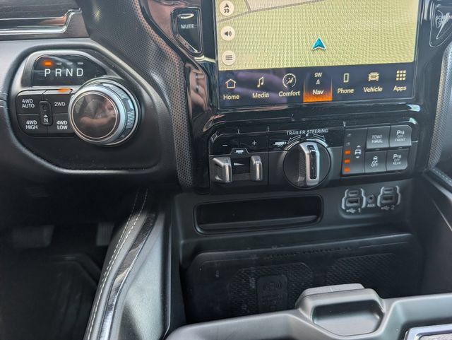 Used 2022 RAM 1500 Limited AWD/4WD image 17