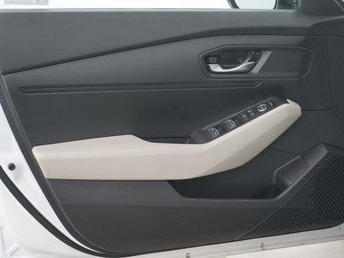 Used 2024 Honda Accord LX image 19