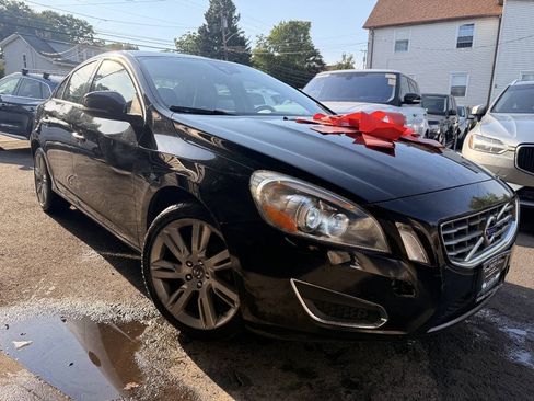 Used 2012 Volvo S60 T6 AWD/4WD image 4