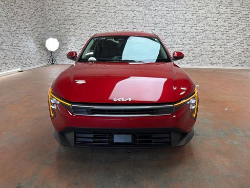 Used 2025 Kia K4 FWD image 2