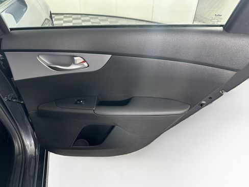 Used 2024 Kia Forte LXS image 27