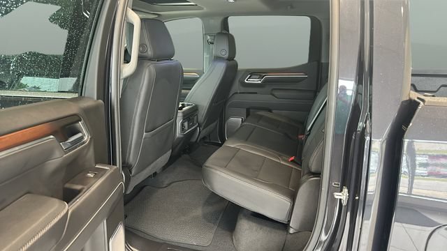 Used 2025 GMC Sierra 1500 Denali AWD/4WD image 18