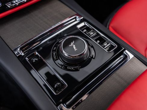 Used 2024 Rolls-Royce Spectre w/ Spectre Launch Package image 35