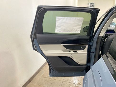 New 2026 Lincoln Nautilus Reserve image 8