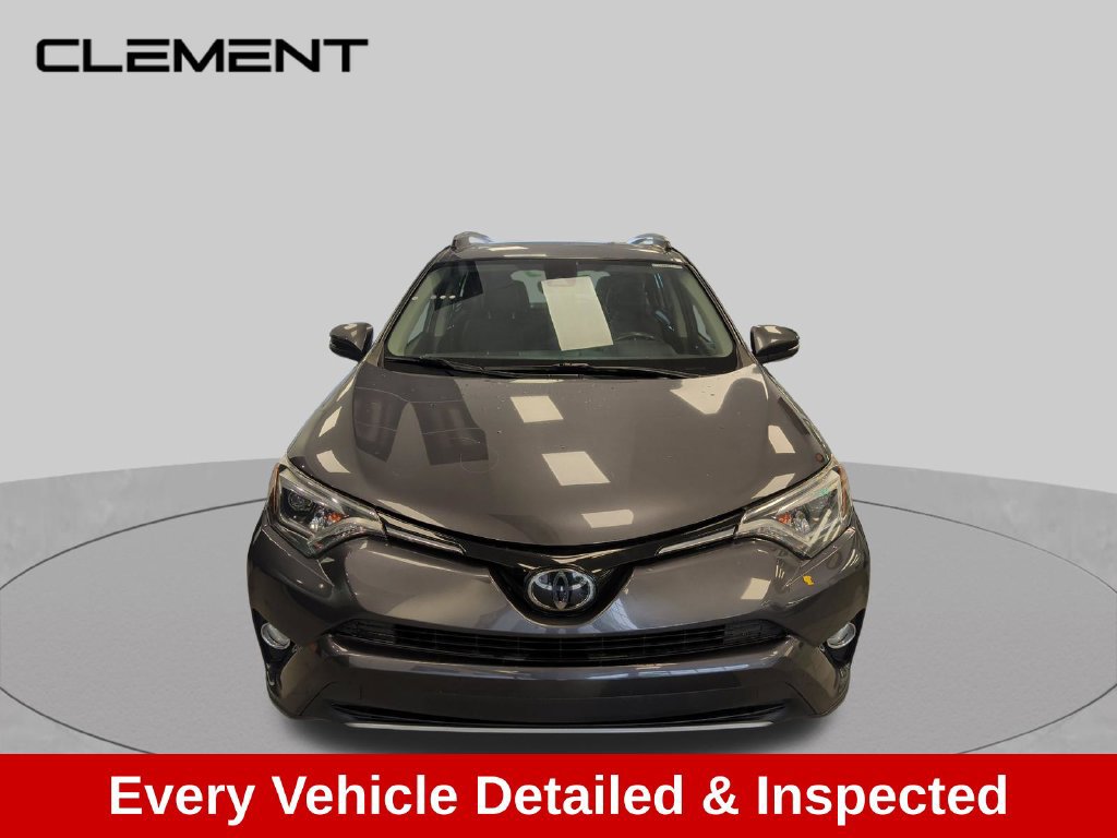 Used 2018 Toyota RAV4 Limited FWD image 10