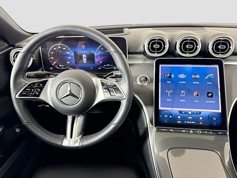 Used 2022 Mercedes-Benz C 300 4MATIC Sedan image 23